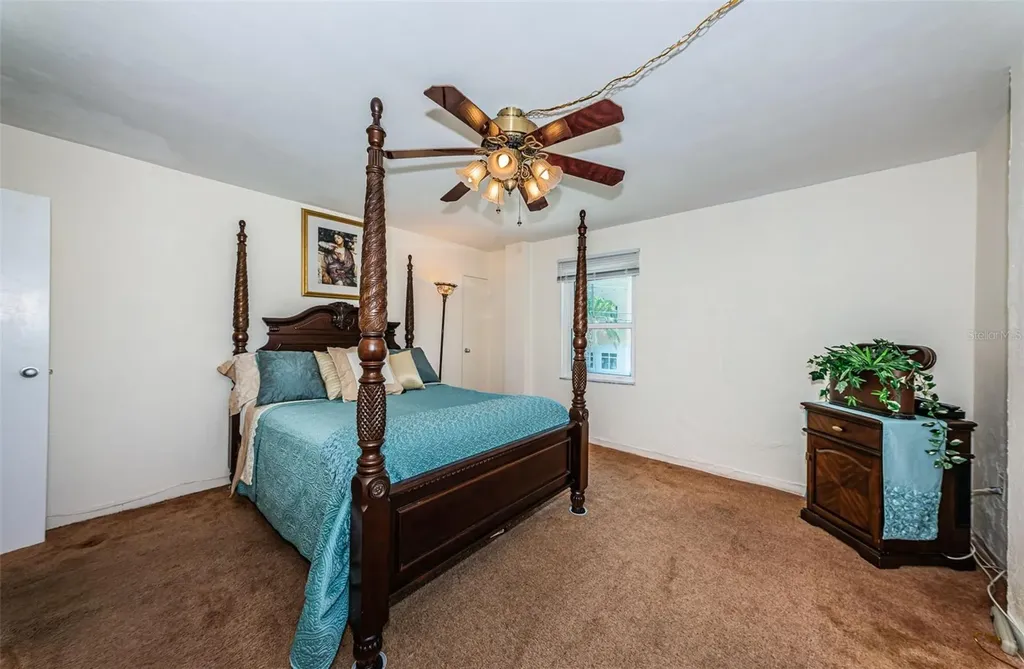 841 4th Avenue N St Petersburg FL 33701