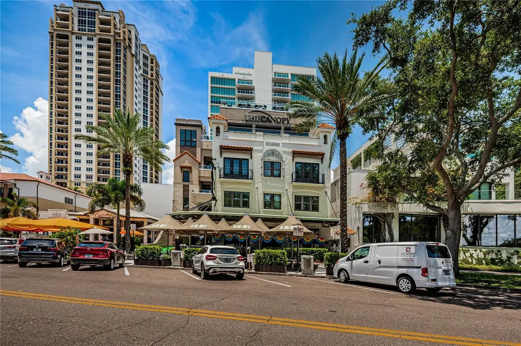 841 4th Avenue N St Petersburg FL 33701