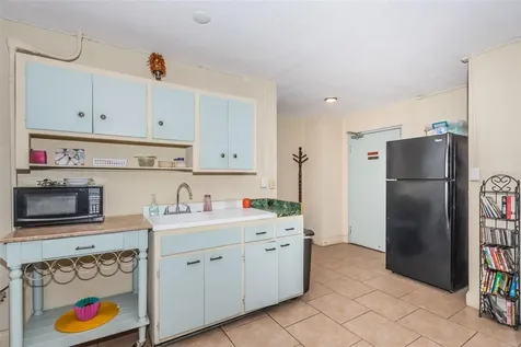 841 4th Avenue N St Petersburg FL 33701