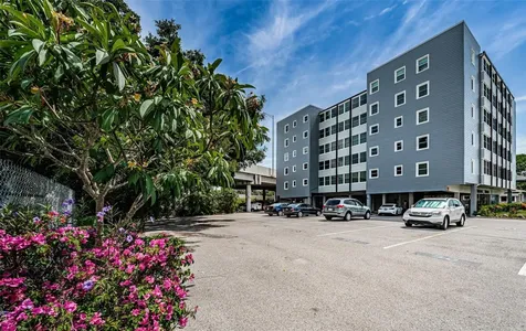 841 4th Avenue N St Petersburg FL 33701