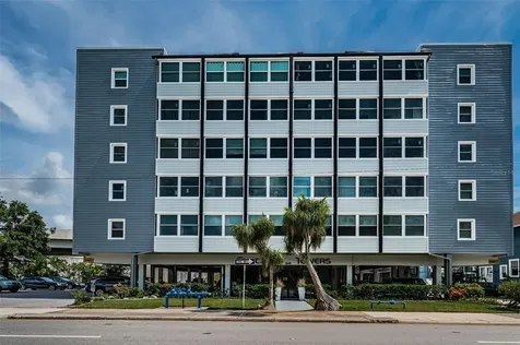 841 4th Avenue N St Petersburg FL 33701