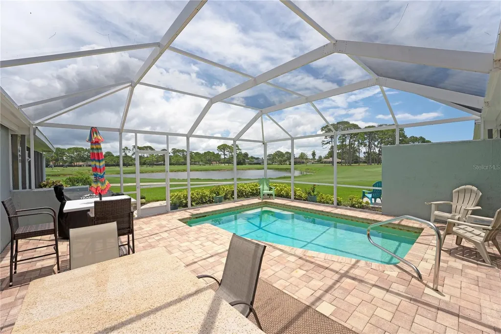 5903 W 43rd Street W. Bradenton FL 34210