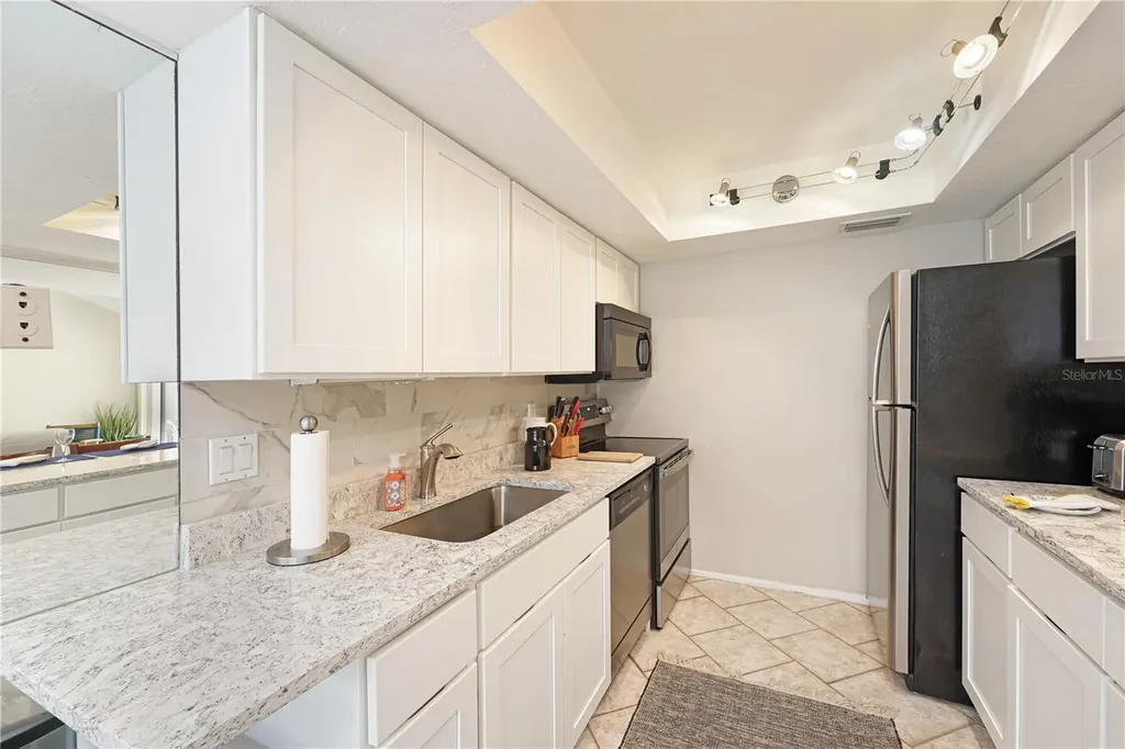 5903 W 43rd Street W. Bradenton FL 34210