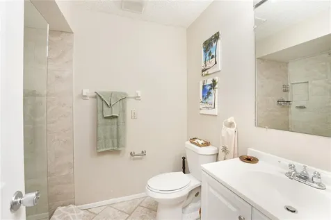 5903 W 43rd Street W. Bradenton FL 34210