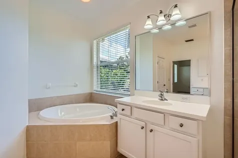 244 Golden Harbour Trail Bradenton FL 34212