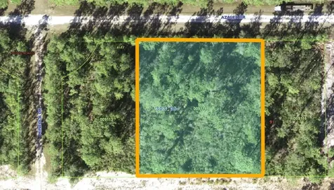 421 Azalea Drive Indian Lake Estates FL 33855