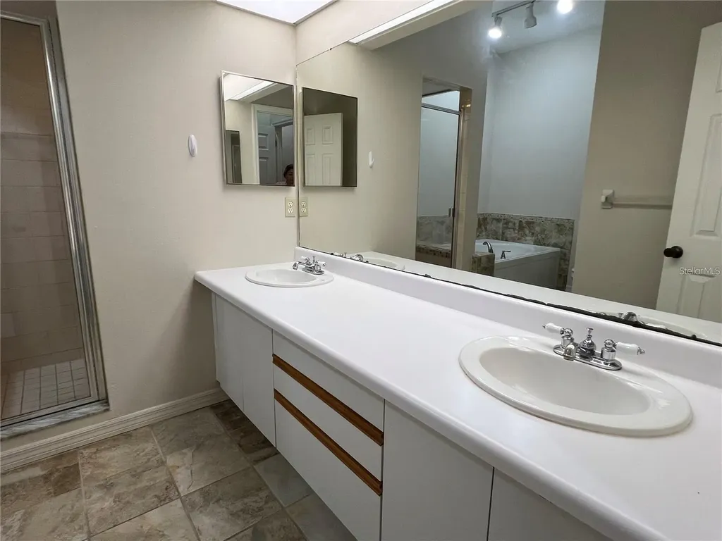 751 Pinellas Bayway S Tierra Verde FL 33715