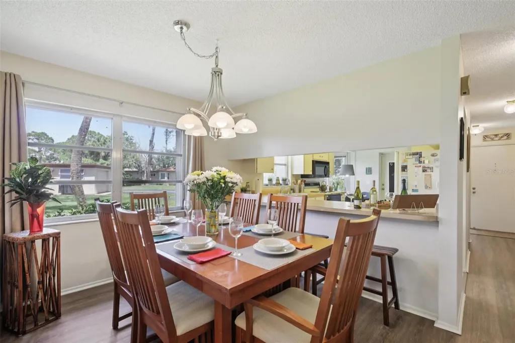 7172 Grey Squirrel Boulevard Sarasota FL 34231