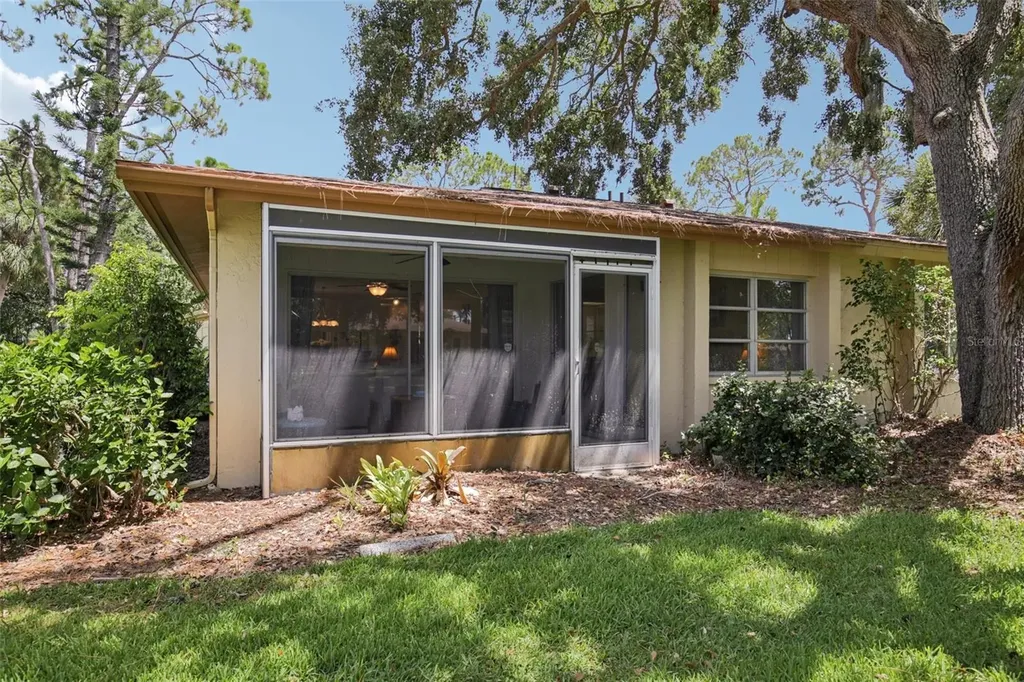 7172 Grey Squirrel Boulevard Sarasota FL 34231