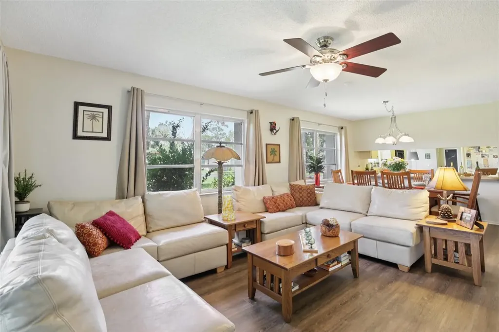 7172 Grey Squirrel Boulevard Sarasota FL 34231