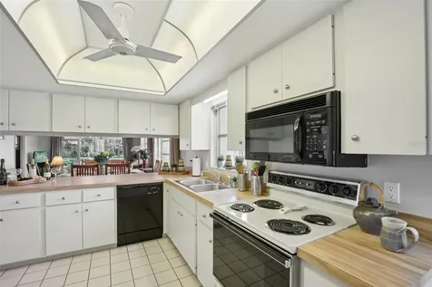 7172 Grey Squirrel Boulevard Sarasota FL 34231
