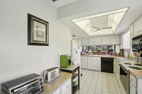 7172 Grey Squirrel Boulevard Sarasota FL 34231