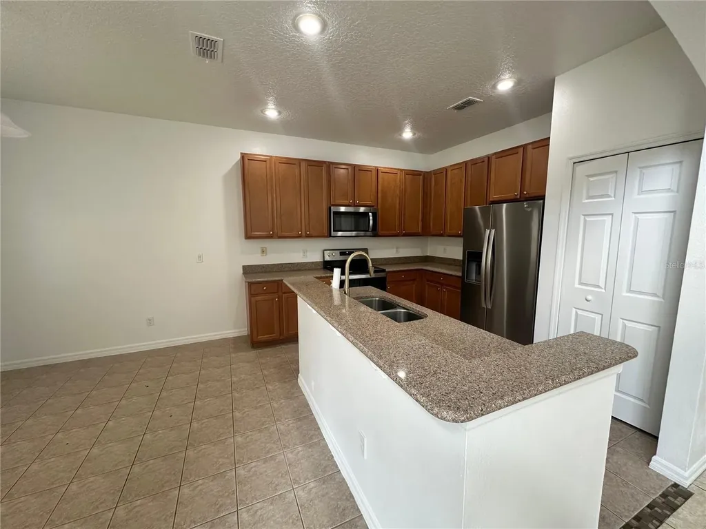 2723 Star Grass Circle Kissimmee FL 34746
