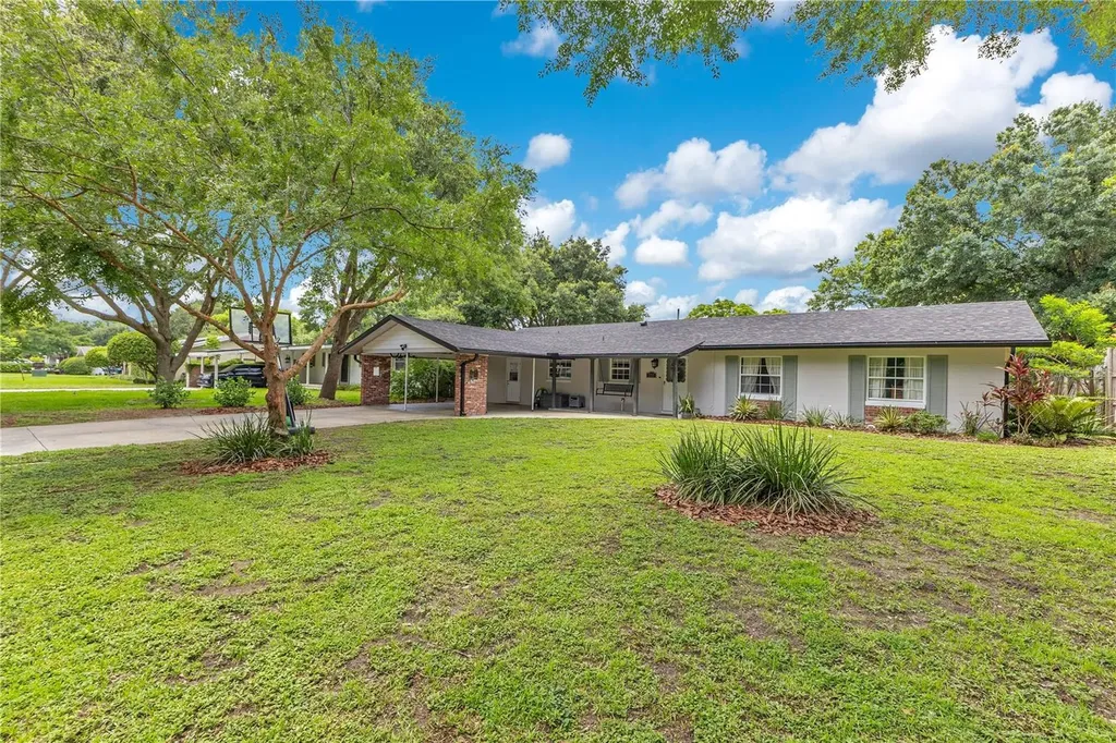 1715 Lando Lane Orlando FL 32806