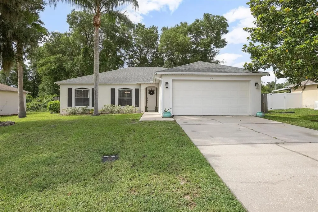 613 John Thomas Avenue Deland FL 32724