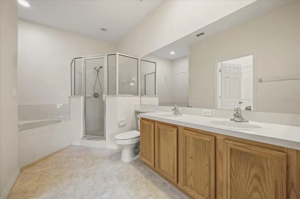 2050 Island Walk Drive Orlando FL 32824
