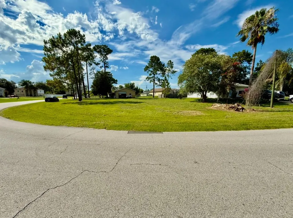 2728 Irondale Street Deltona FL 32738