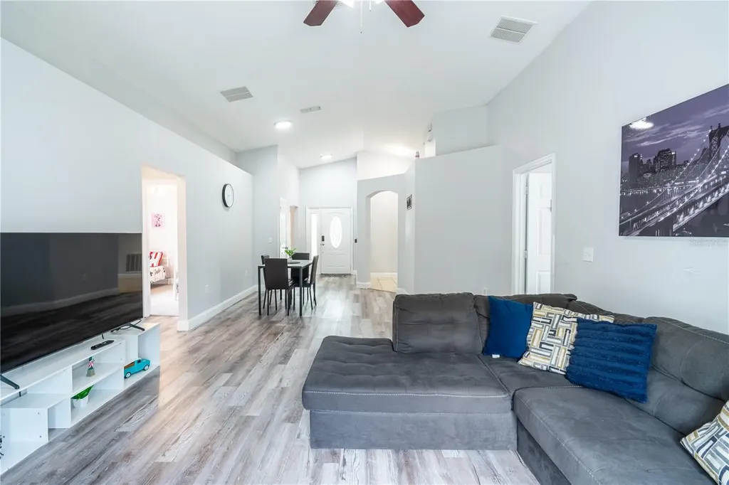 1659 Sage Creek Court Orlando FL 32824