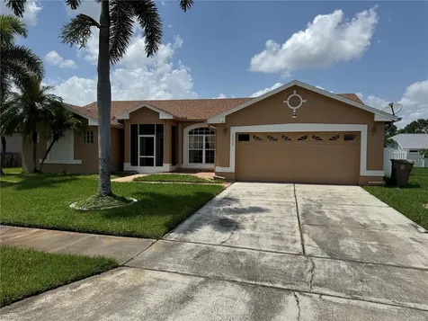 2693 Maxwell Court W Kissimmee FL 34743