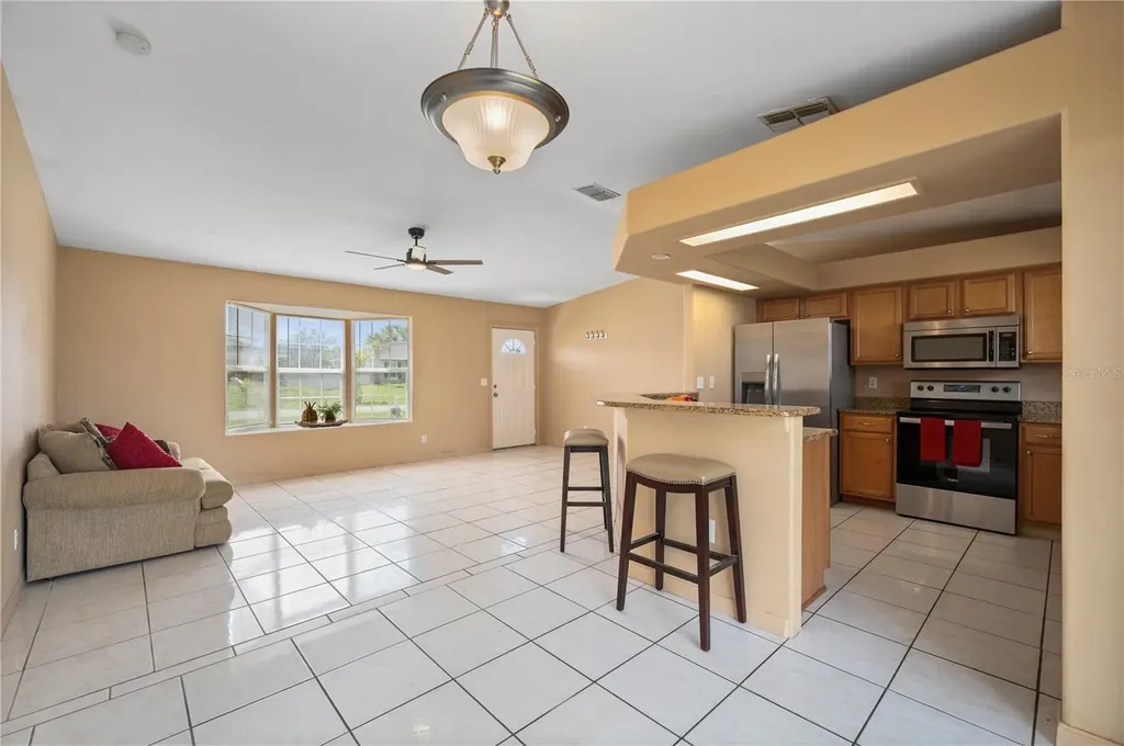 1006 NE 2nd Avenue Cape Coral FL 33909