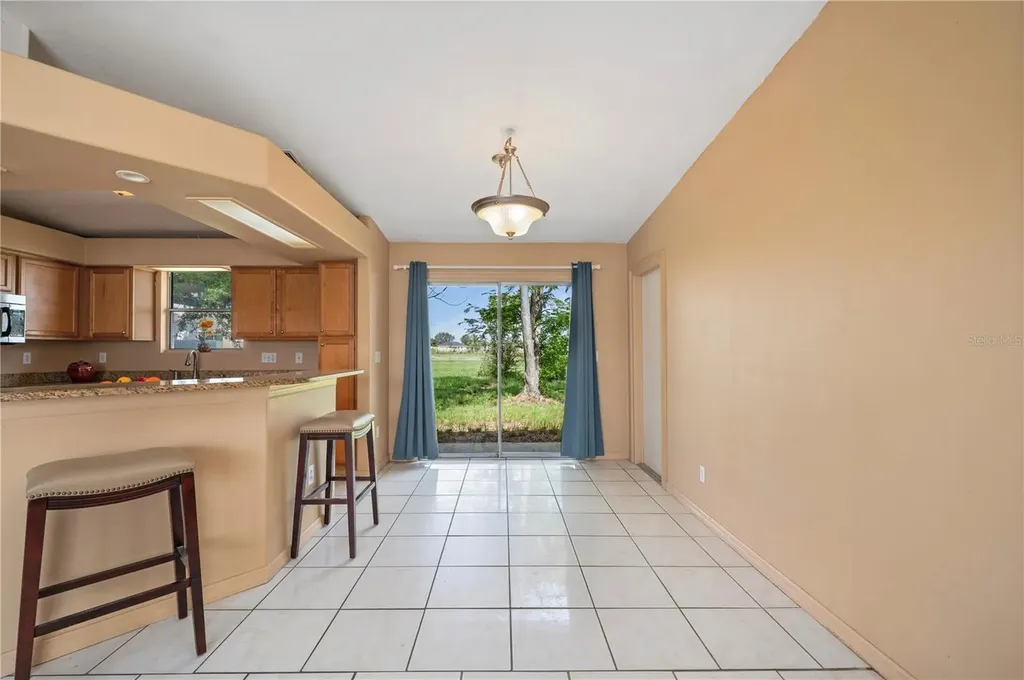 1006 NE 2nd Avenue Cape Coral FL 33909