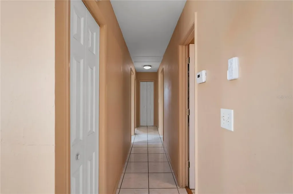 1006 NE 2nd Avenue Cape Coral FL 33909