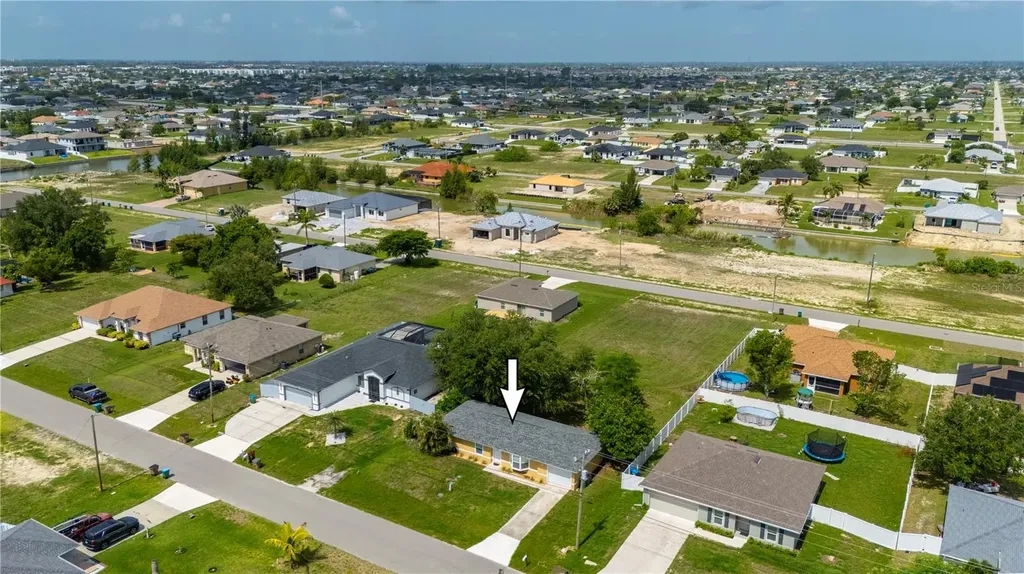 1006 NE 2nd Avenue Cape Coral FL 33909