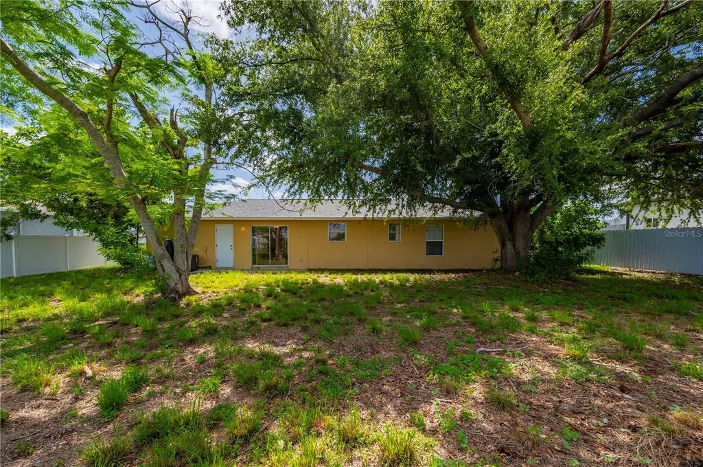 1006 NE 2nd Avenue Cape Coral FL 33909