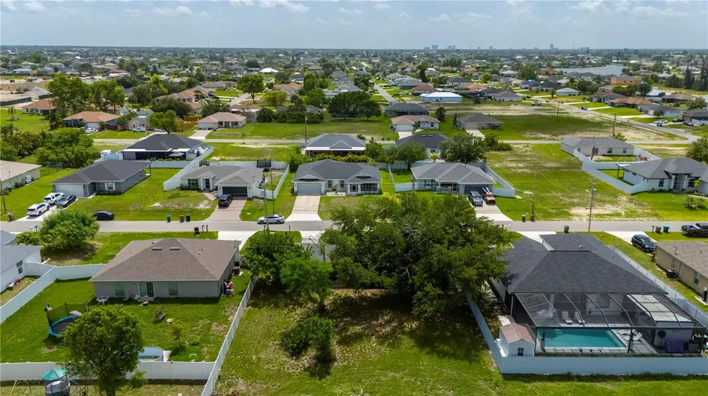 1006 NE 2nd Avenue Cape Coral FL 33909