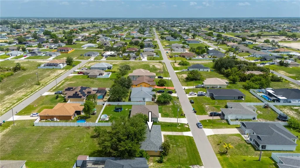1006 NE 2nd Avenue Cape Coral FL 33909