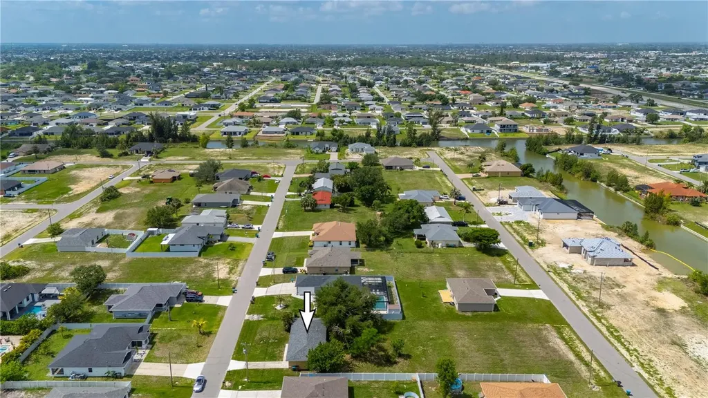 1006 NE 2nd Avenue Cape Coral FL 33909