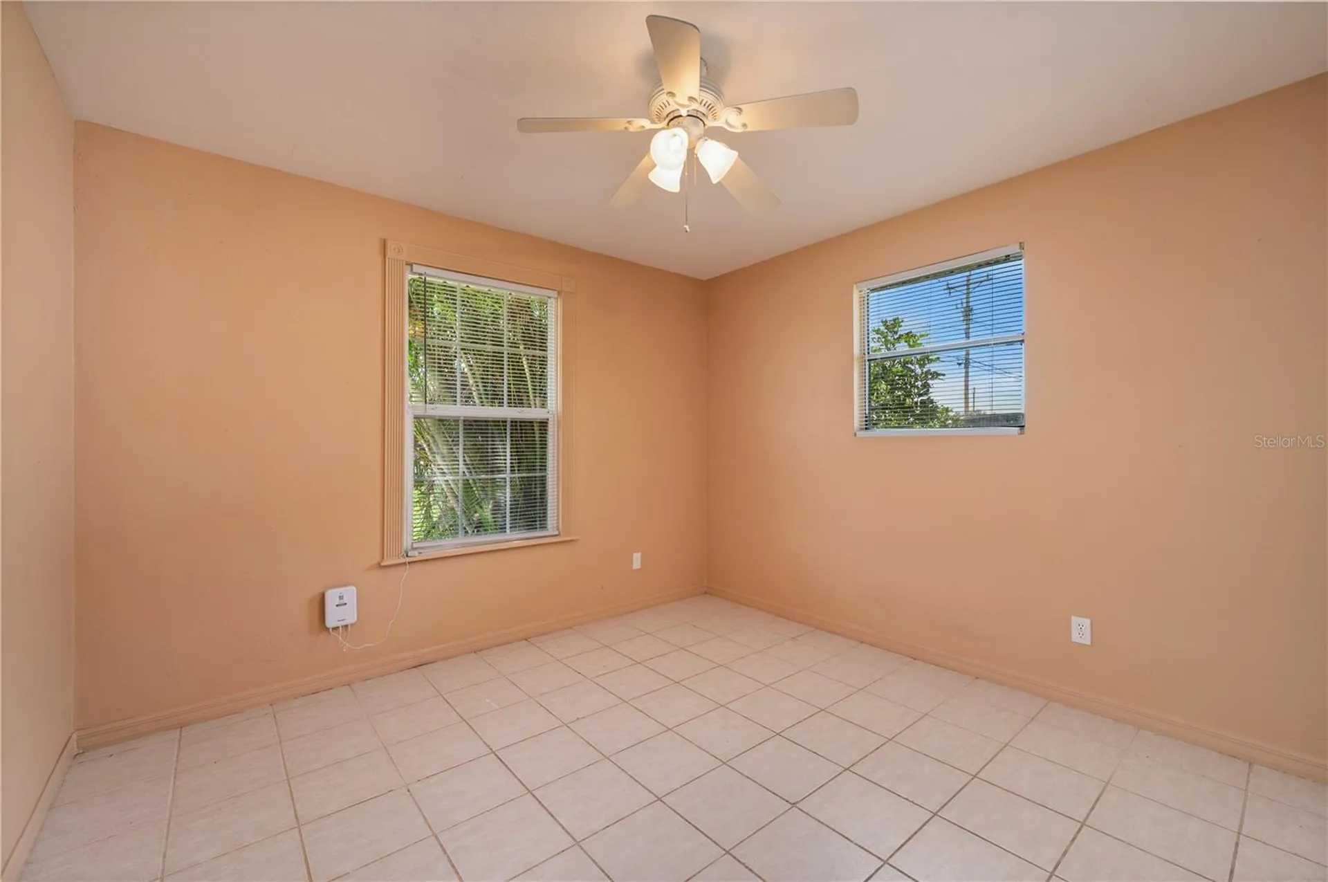 1006 NE 2nd Avenue Cape Coral FL 33909