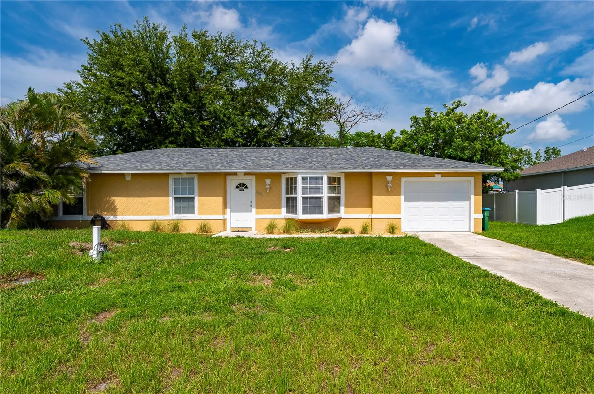 1006 NE 2nd Avenue Cape Coral FL 33909