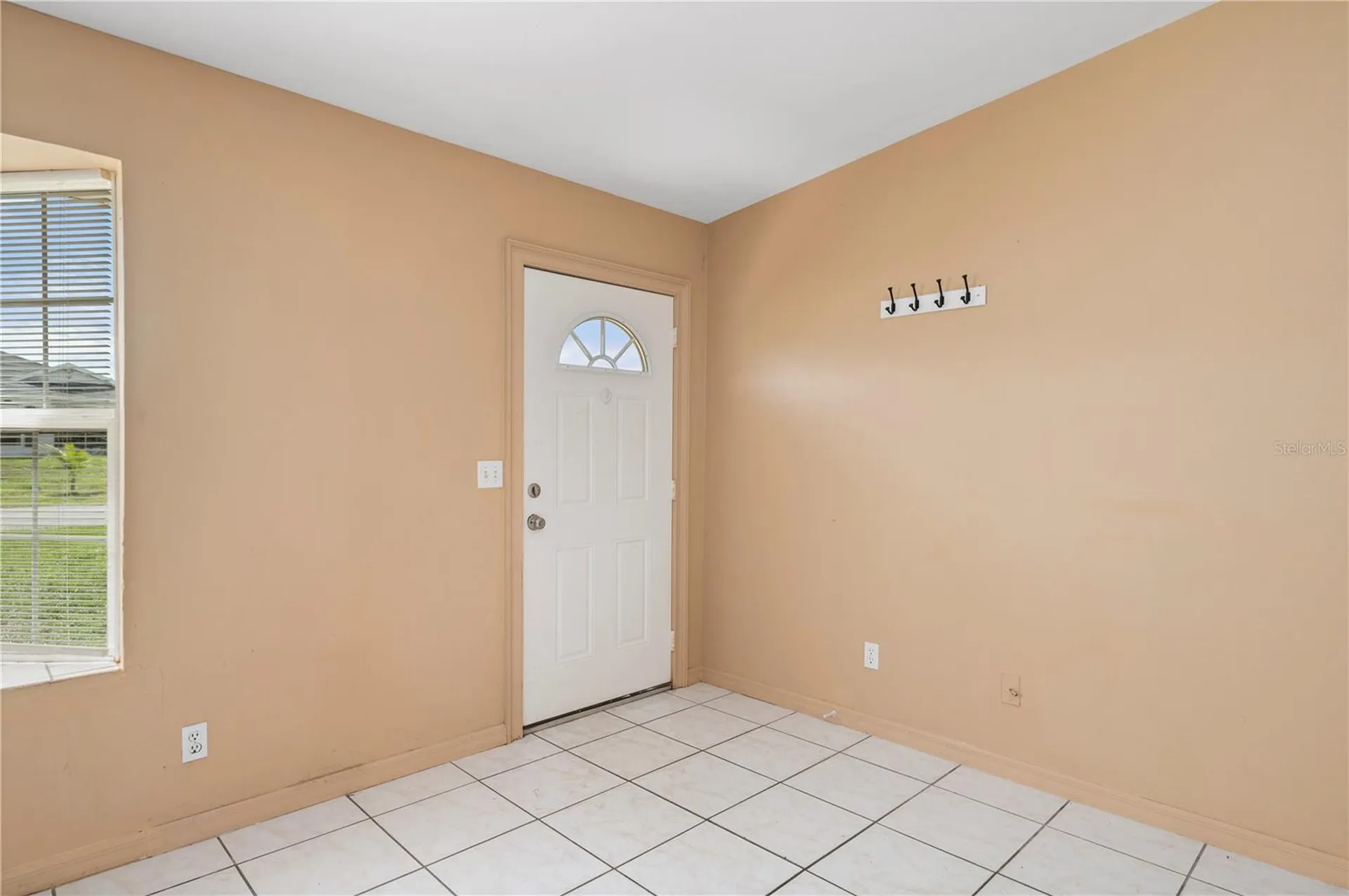 1006 NE 2nd Avenue Cape Coral FL 33909