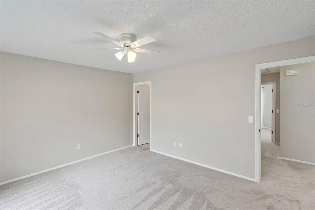1726 Tropical Court Tavares FL 32778