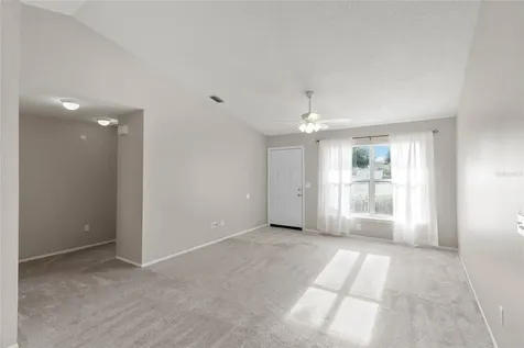 1726 Tropical Court Tavares FL 32778
