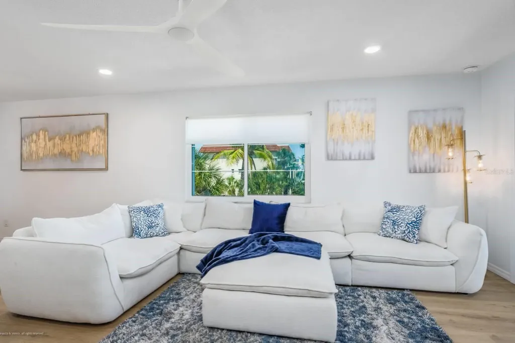 5600 Beach Way Drive Sarasota FL 34242