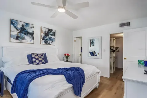 5600 Beach Way Drive Sarasota FL 34242