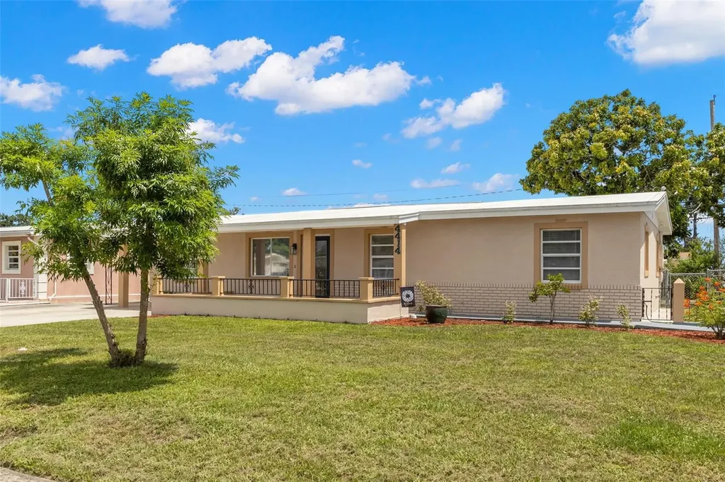 4414 W Hanna Avenue Tampa FL 33614