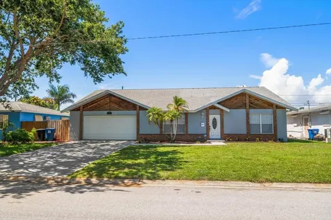 3831 Yardley Avenue N St Petersburg FL 33713