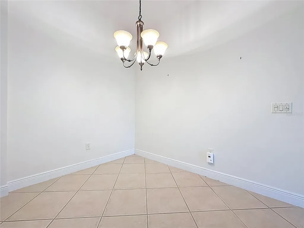 101 Flame Vine Way Groveland FL 34736