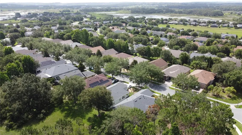 101 Flame Vine Way Groveland FL 34736