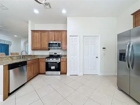 101 Flame Vine Way Groveland FL 34736