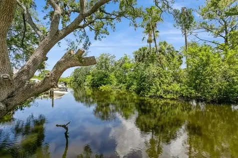 9107 Brunswick Lane Tampa FL 33615