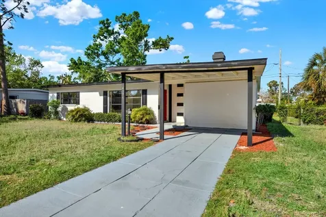 4379 Porpoise Drive SE St Petersburg FL 33705