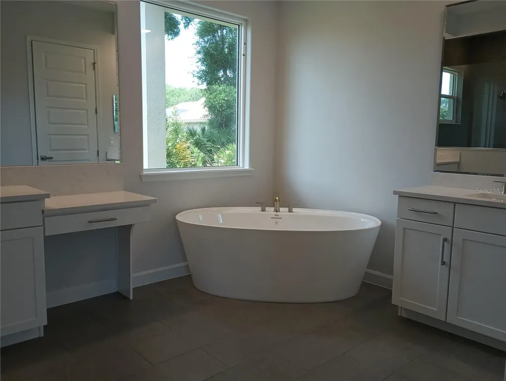 136 New Leatherwood Drive Palm Coast FL 32137