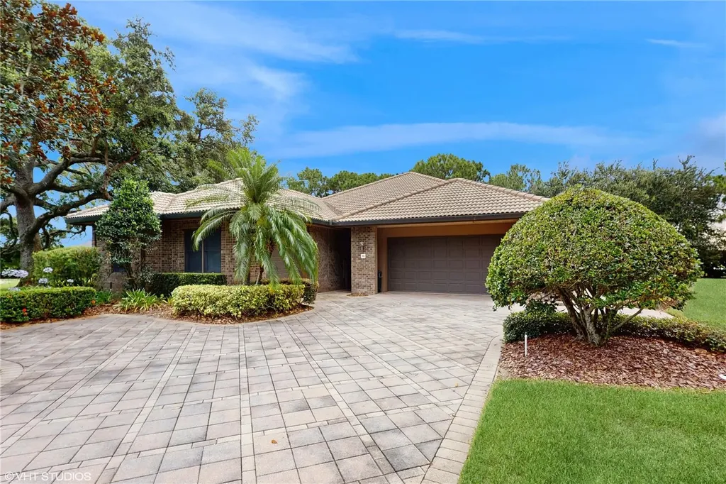 105 Woden Way Winter Haven FL 33884