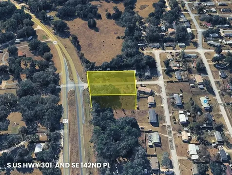 Corner SE 142nd Place & S Us Hwy-301 Summerfield FL 34491