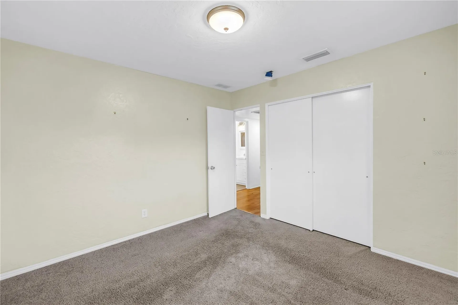 6195 28th Avenue N St Petersburg FL 33710