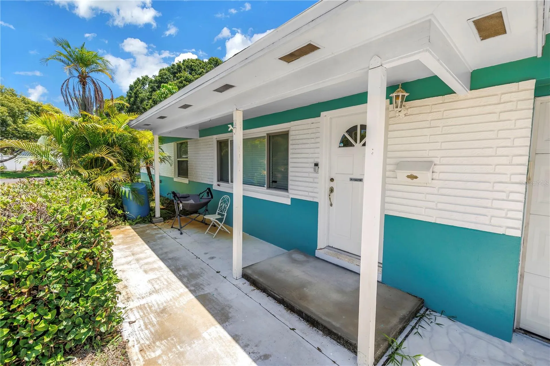 6195 28th Avenue N St Petersburg FL 33710